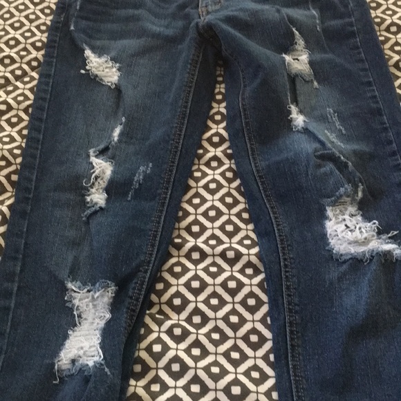 Distressed Boyfriend Jeans - Picture 2 of 7